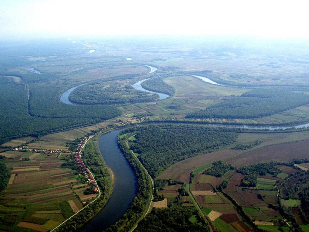 Rural Tourism Family Ravlic Guest House Muzilovcica Екстериор снимка