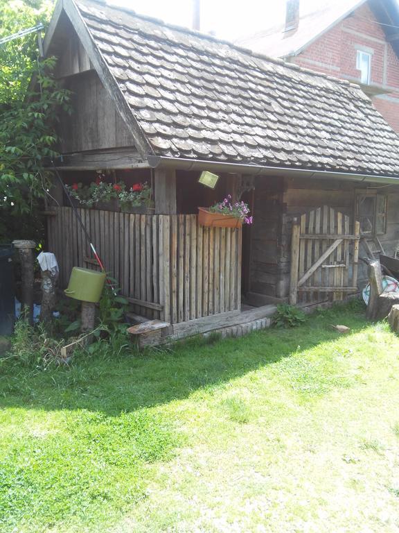 Rural Tourism Family Ravlic Guest House Muzilovcica Екстериор снимка